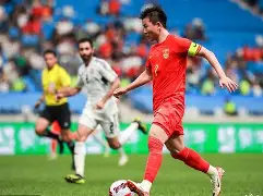 ag体育注册-国际比赛日塞维利亚扳平良机——NBA常规赛节点到来；引发热议；团队化学反应显著